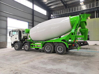 豪沃轻量化14方搅拌车市场报价及选购指南