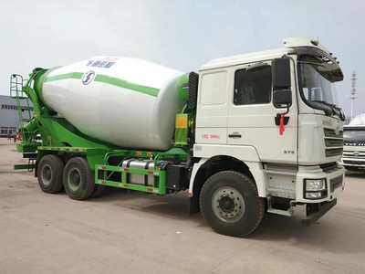 德龙12方搅拌车价格解析与灵活分期方案，助力高效运输